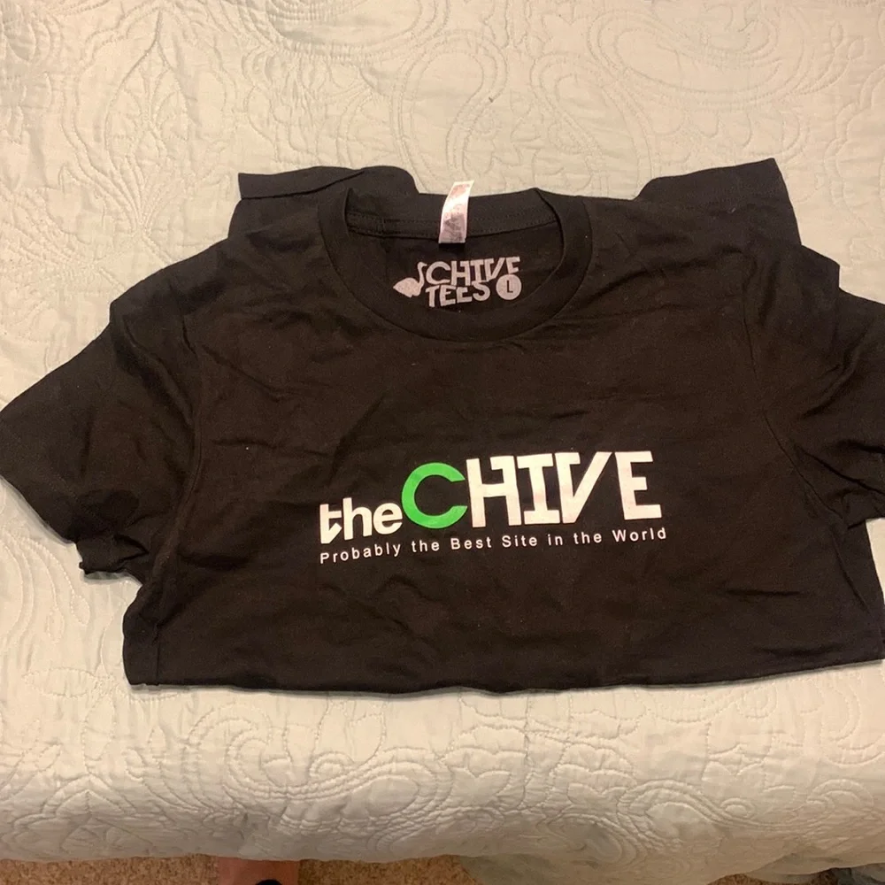 The Chive Womens Tee NWOT - Picture 1 of 2